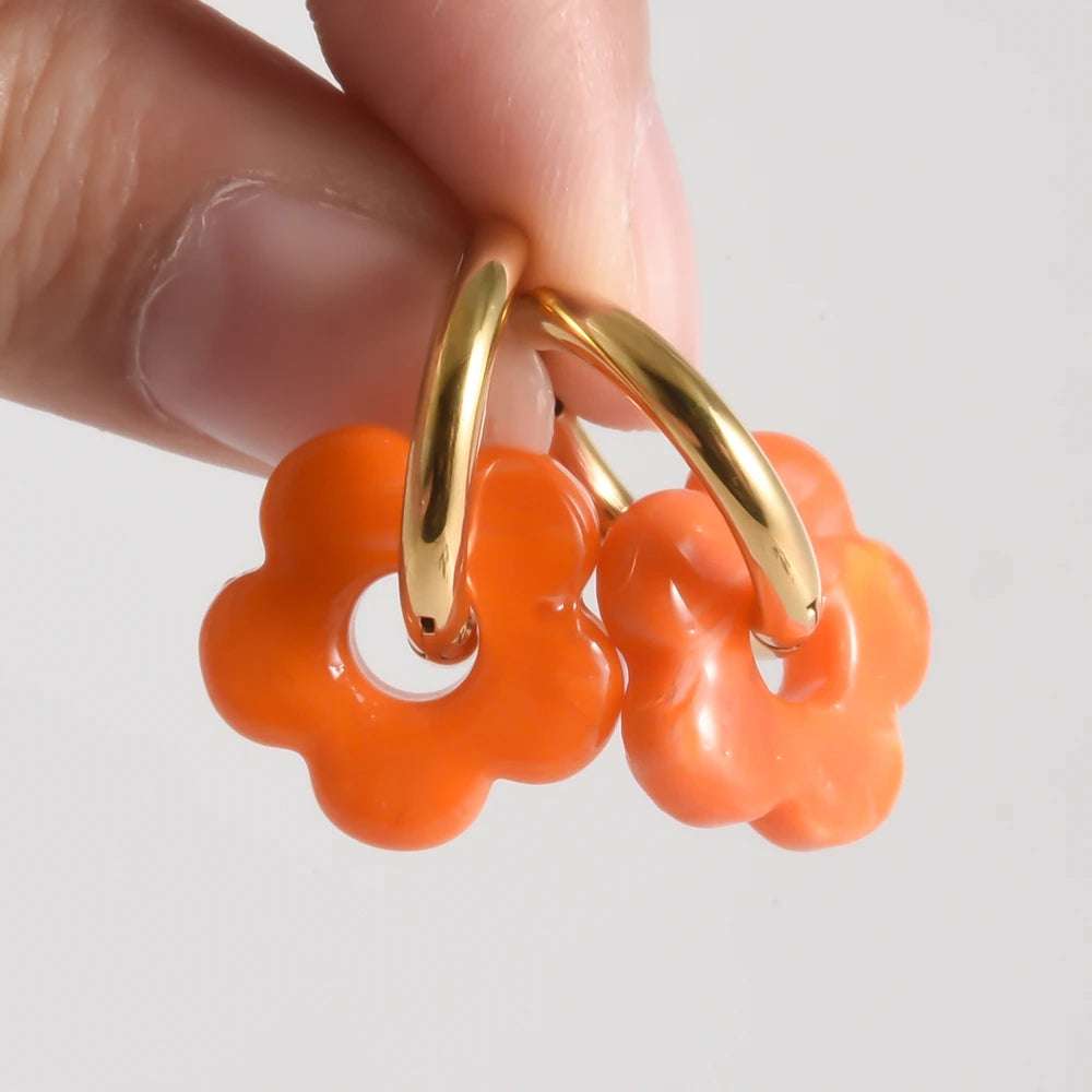 Colorful Flower Glass Drop Charms Earring Gold Color Circle Ear Buckle Hoops Stainless Steel Earrings Fashion Jewelry for Women.