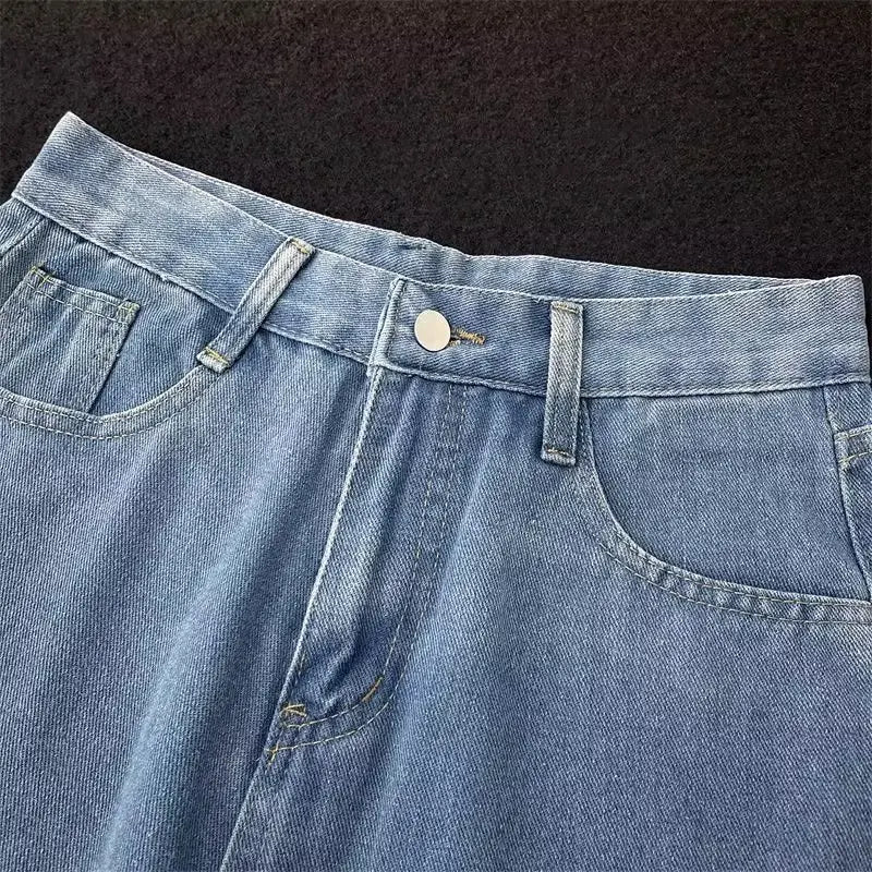 2025 Men Baggy Casual Jeans Male High Street Straight Leg Denim Pants American Classic Retro Summer Casual Long Trousers.