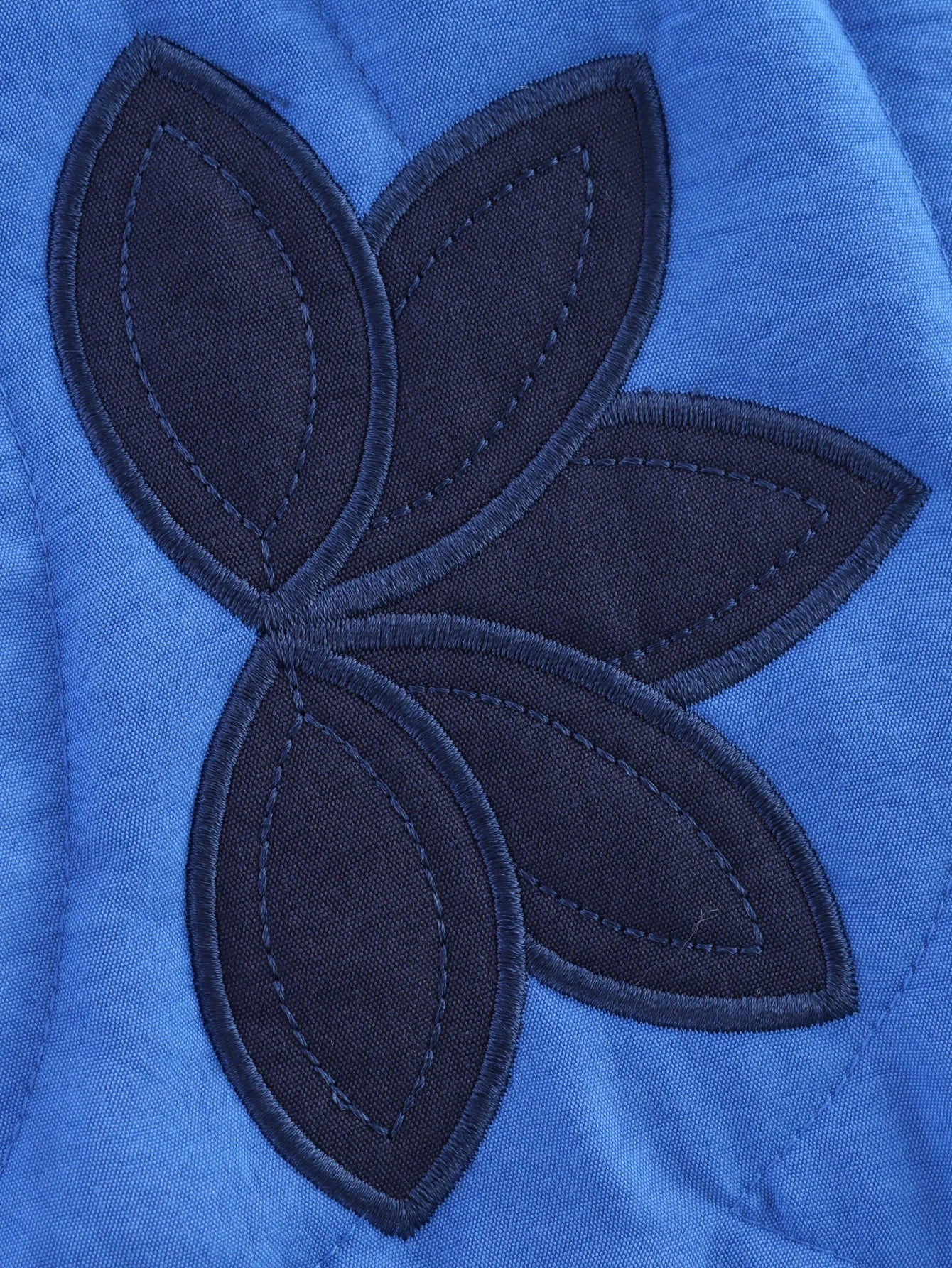 TRAFZA 2025 Herbst Frauen Stepp Crop Mantel Floral Stickerei Einreiher Langarm Jacke Winter Warme Vintage Oberbekleidung.