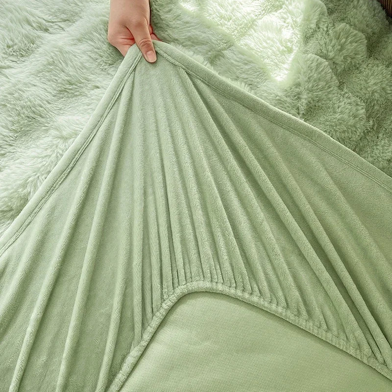 Fluffy Plush Fitted Bed Sheet Solid Color Long Hair Fleece Bed Cover For Double Bed fundas de colchón Winter Warm Mattress Cover