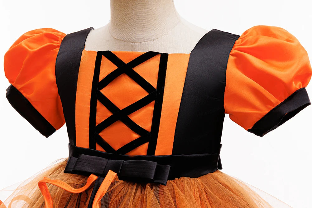 Orangefarbenes Halloween-Kinderkleid für 2–10 Jahre, Polyestermaterial, Puffärmel und mehrlagiger Tüllrock, süße Prinzessinnenkleidung.