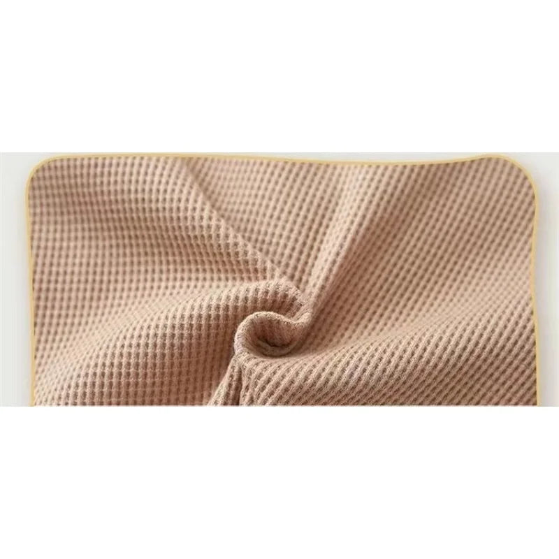 Neugeborene Babykleidung Baby Mädchen Jungen Gestreift 3D Bär Mock 2-teiliger Strampler 0-2Y Kinderkleidung Baumwolle Herbst Winter Overall.