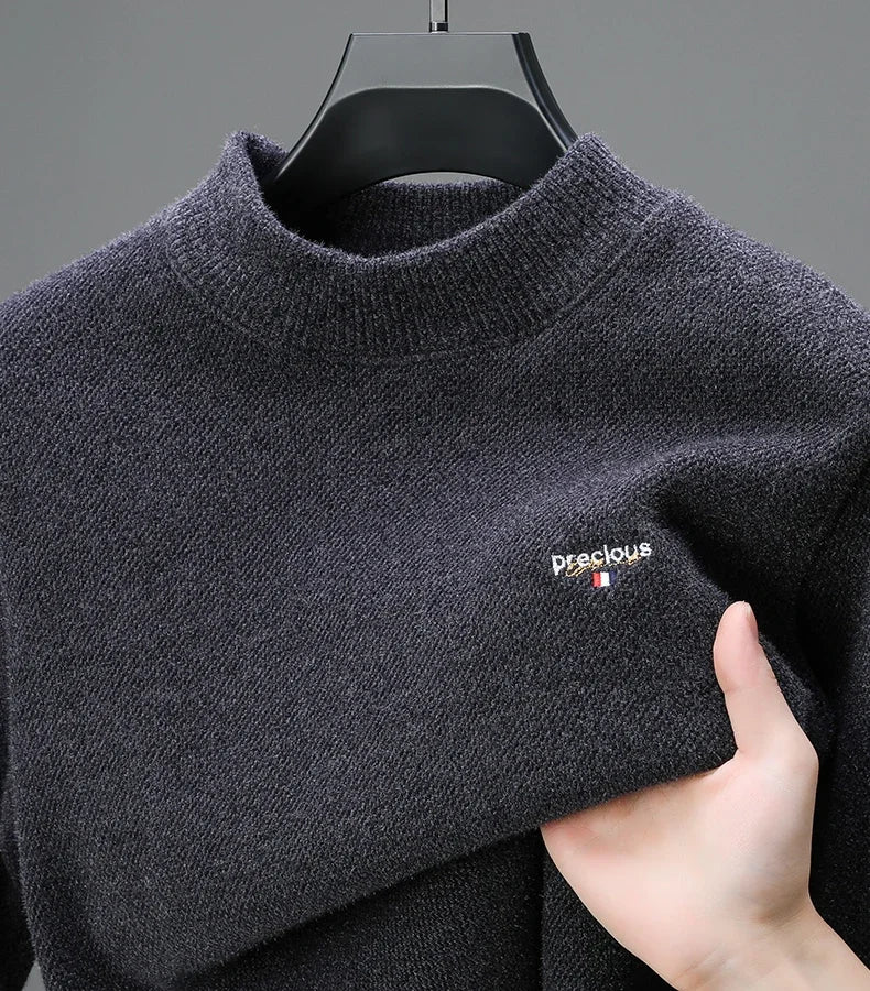 Luxury high-end round neck sweater men's winter trend brand embroidered Korean version casual plush warm thick knitted pullover.