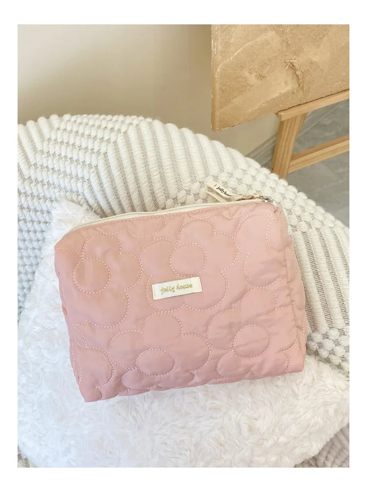 Large Capacity Women's Cosmetic Bags Cases Casual Ladies Small Storage Bag with Zipper Female Travel Clutch Bag Small Handbags.