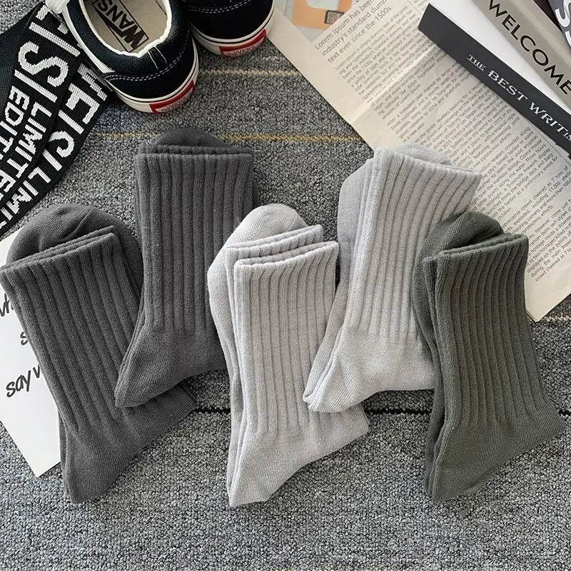 New 5 Pairs Cool Men Black White Warm Socks Set Autumn Winter Male Solid Color Sport Short Socks For Men Dropshipping.