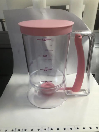 Pancake Cupcake Batter Dispenser 900mL Pancake Dispenser For Batter With Measuring Label Squeeze Handle Bracket Pastry Tools.