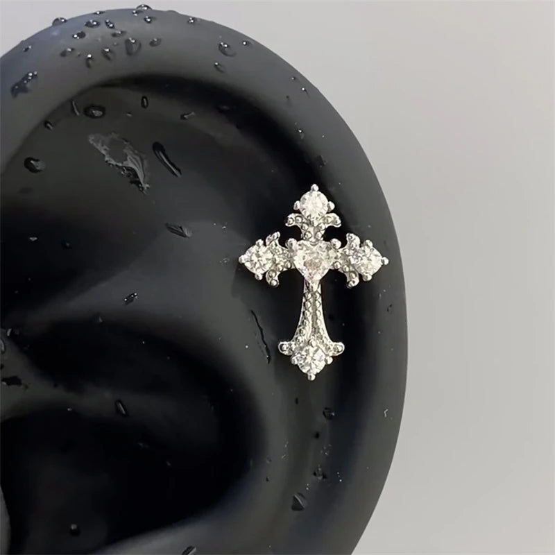 1pcs Quality Shiny Cross Zircon 316L Stainless Steel Ear Bone Nail Y2K Style Silver Color Earring for Women Cochlear Accessories.