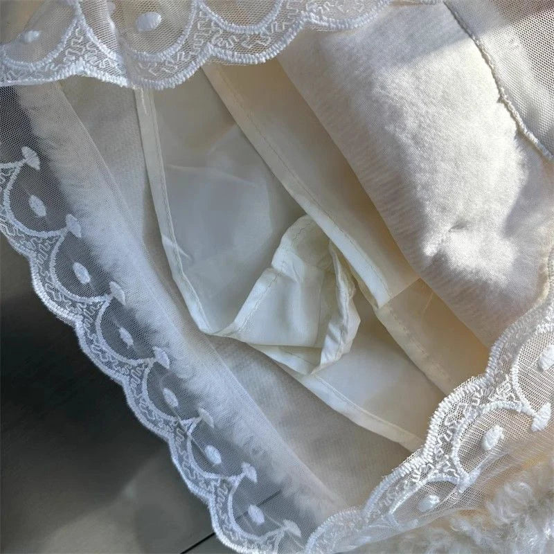 Chic Sweet Mini Skirt Women Winter Lace Patchwork High Waist A Line Plush Skirts Female Fashion Casual Preppy All Match Skirt.