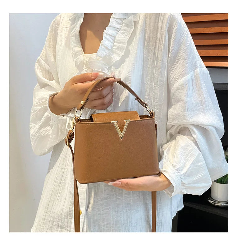 Luxury Women's Tote Bag, Chic V Shaped Stylish Pu Leather Bucket Bag, Top Cover Handbag Women Shoulder Crossbody Bag for Woman
