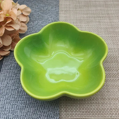 5 Inch Creative Flower Ceramic Bowl Small Deep Dish Solid Color Ceramic Bowl Small Dish Dip Dish Home Kitchen Supplies Gift