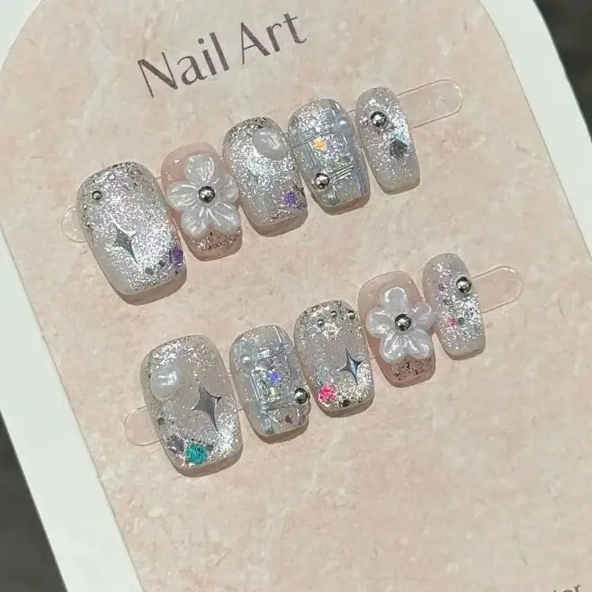 10Pcs Sweet Cute Handmade Press on Nails Flower Butterfly Fake Nails Glossy Diamond False Nails Full Cover Acrylic Nail Tips Art.