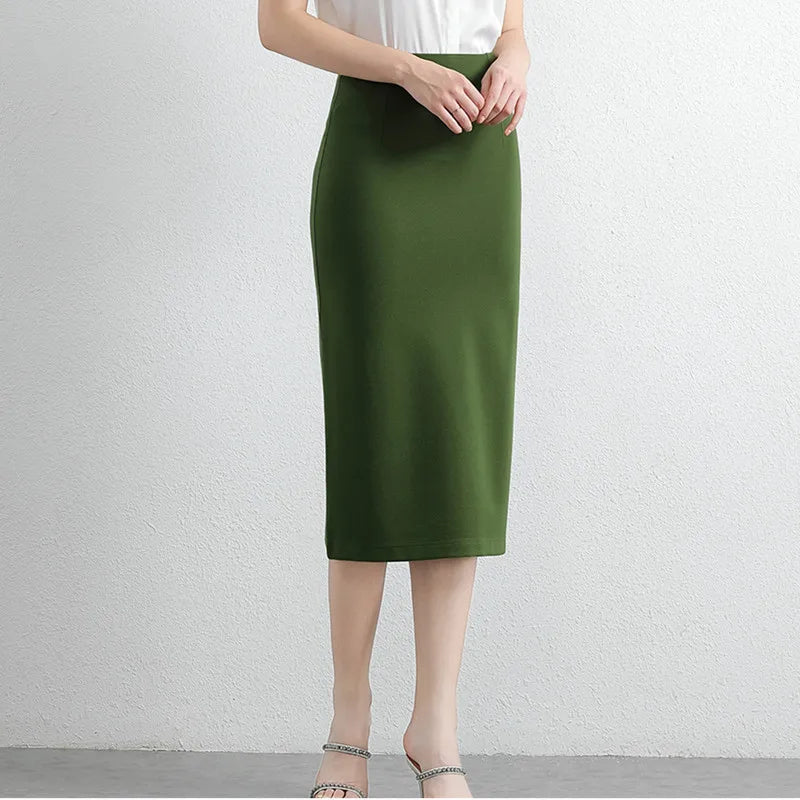 Women's Professional High Waist Long Pencil Skirt, Slim Fit Black Hip-hugging Skirt for Office Commute.