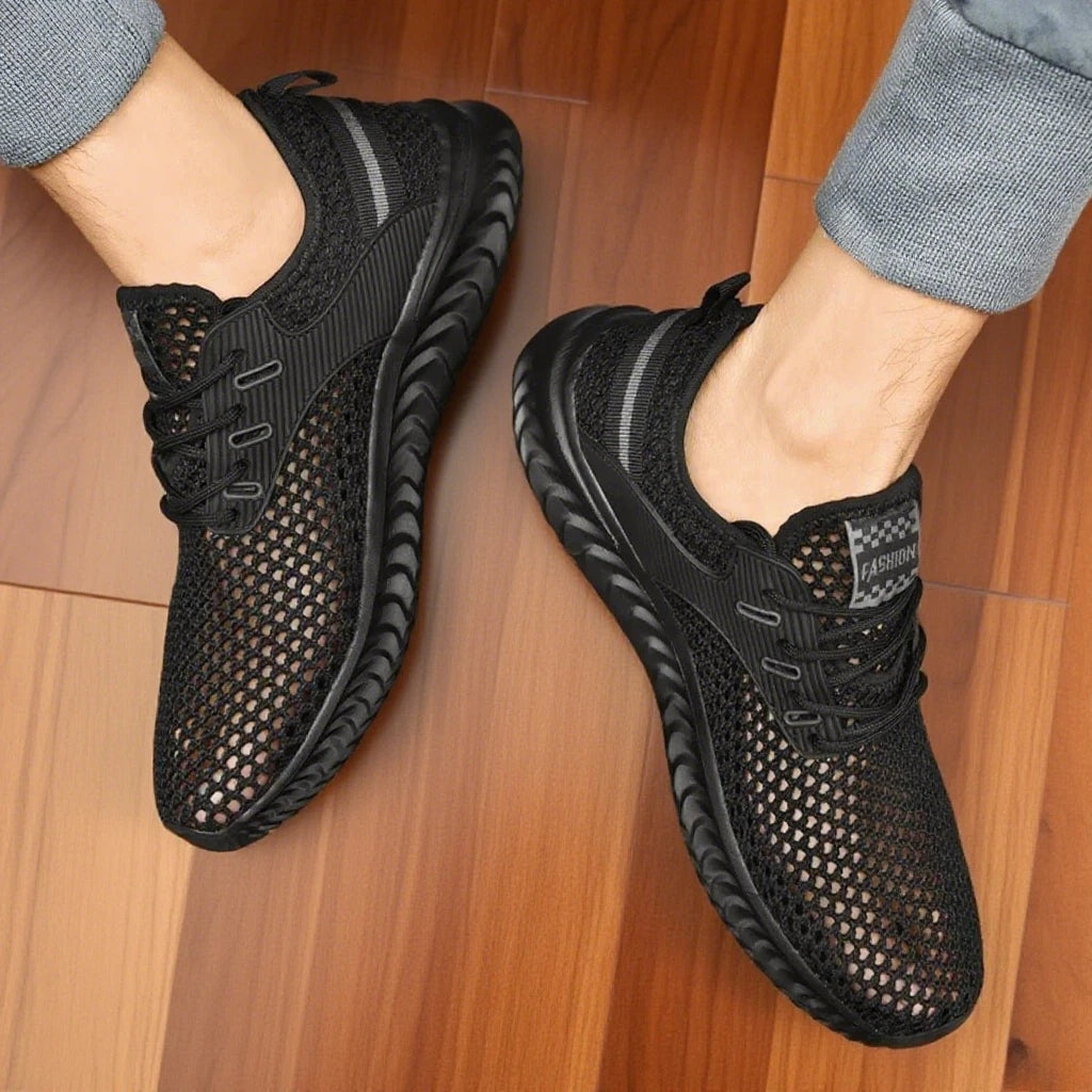 Sommer Herren Sneakers atmungsaktive und leichte Herren Casual Tennis Sneakers Hollow Mesh Herren Laufschuhe Tenis Masculino.