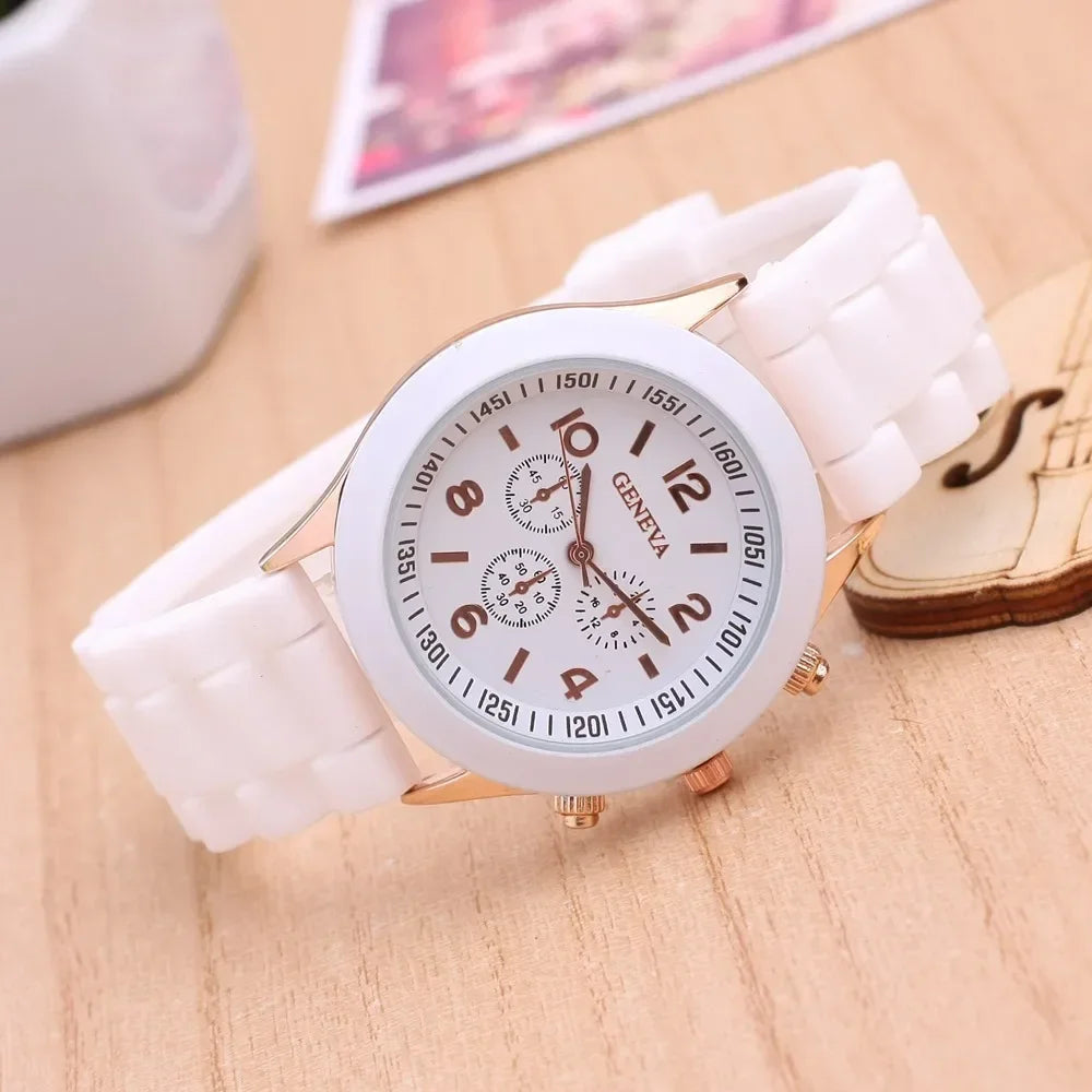2025 New Fashion Luxury Brand Women's Watch Silicone Strap Quartz Wrist Watch for Female Relogio Feminino Zegarki