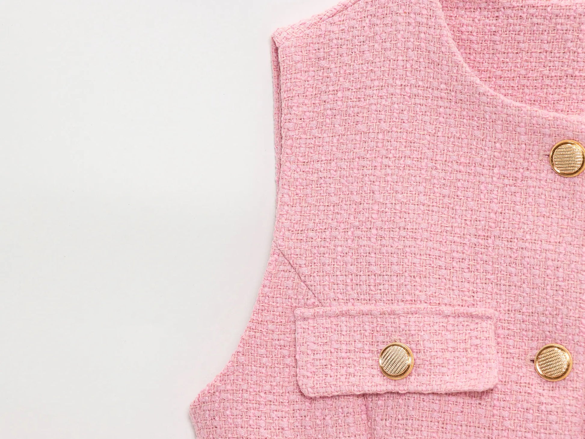 TRAFZA Frauen Elegante Solide Gürtel Westen Tops O Neck Metall Taste Ärmellose Weste Büro Dame Oberbekleidung Casual Blazer Tops.