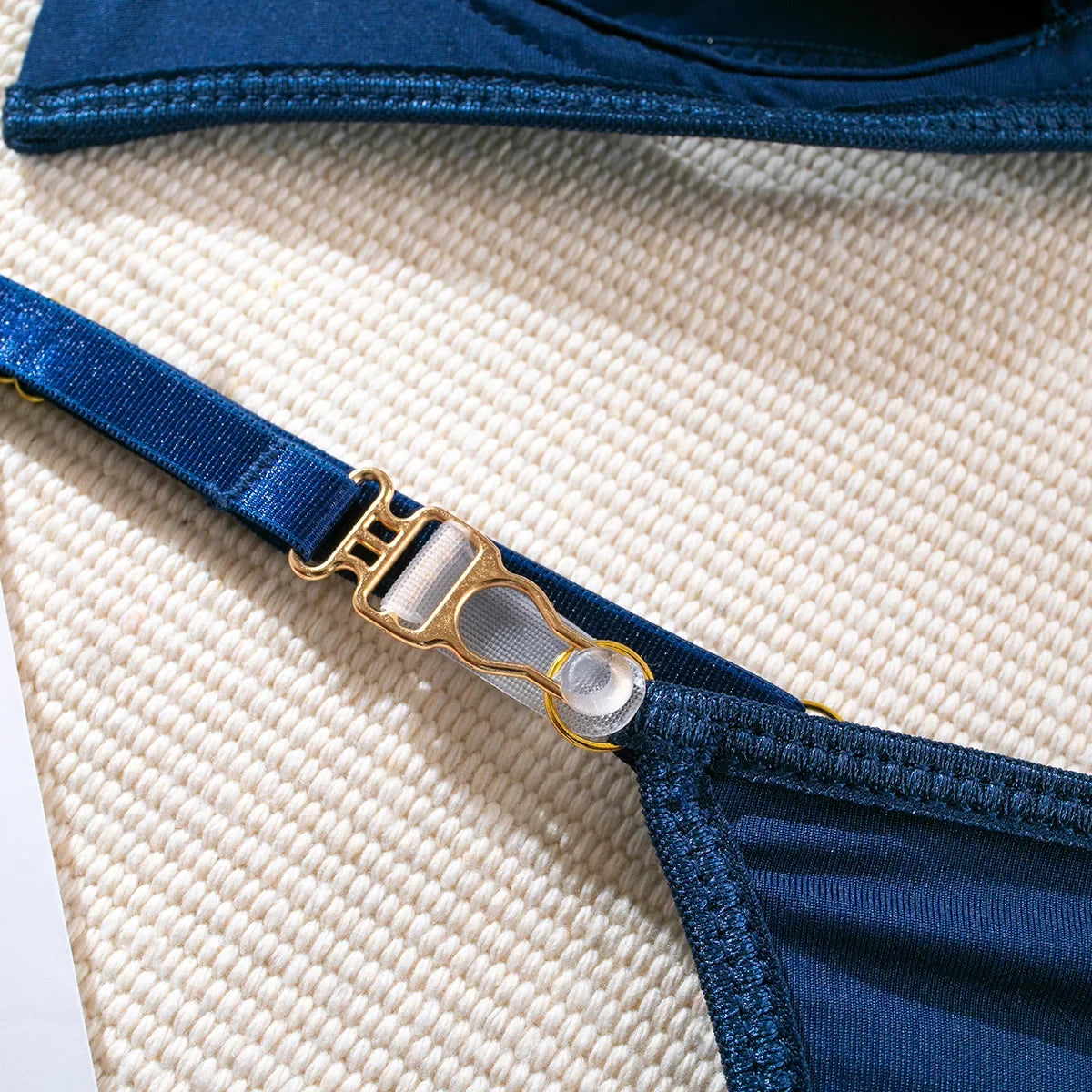 Cut Out Bra and Brief Velvet Erotic Set Women 2-Piece Halter Underwear Patchwork Thong Intimates Sexy Lingerie Pornos Suit Latex