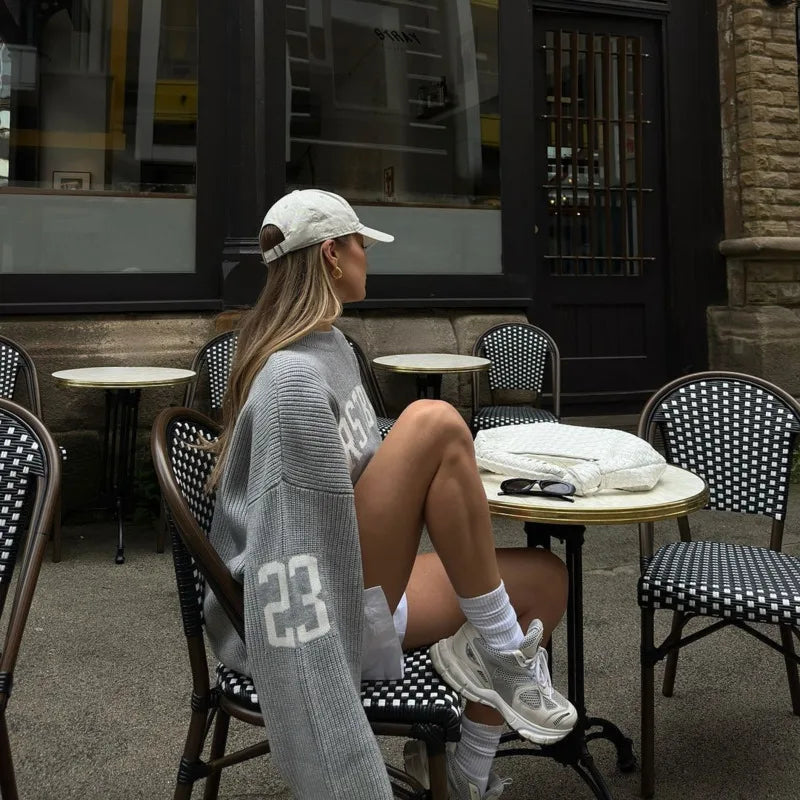 Trendy Lose Brief Jacquard Gestrickte Pullover frauen 2025, Herbst Neue Highstreet Grau Schwarz Weichen Pullover Hottie Vielseitige Stücke.