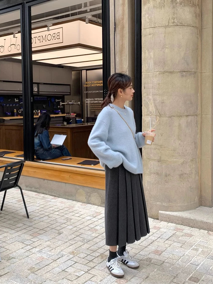 Thick Hepburn Style Woolen Pleated Skirt High Waist Slimming Casual Half Skirt Women Autumn Winter Unique Long Skirt.