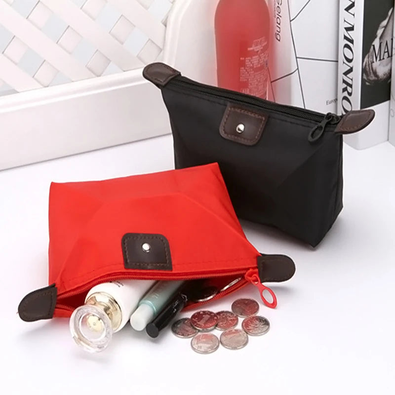Portable Cosmetic Bag For Women Colorful Waterproof New Travel Dumpling Storage Bags Mini Cute Toiletry Makeup Tote Bags Purses.