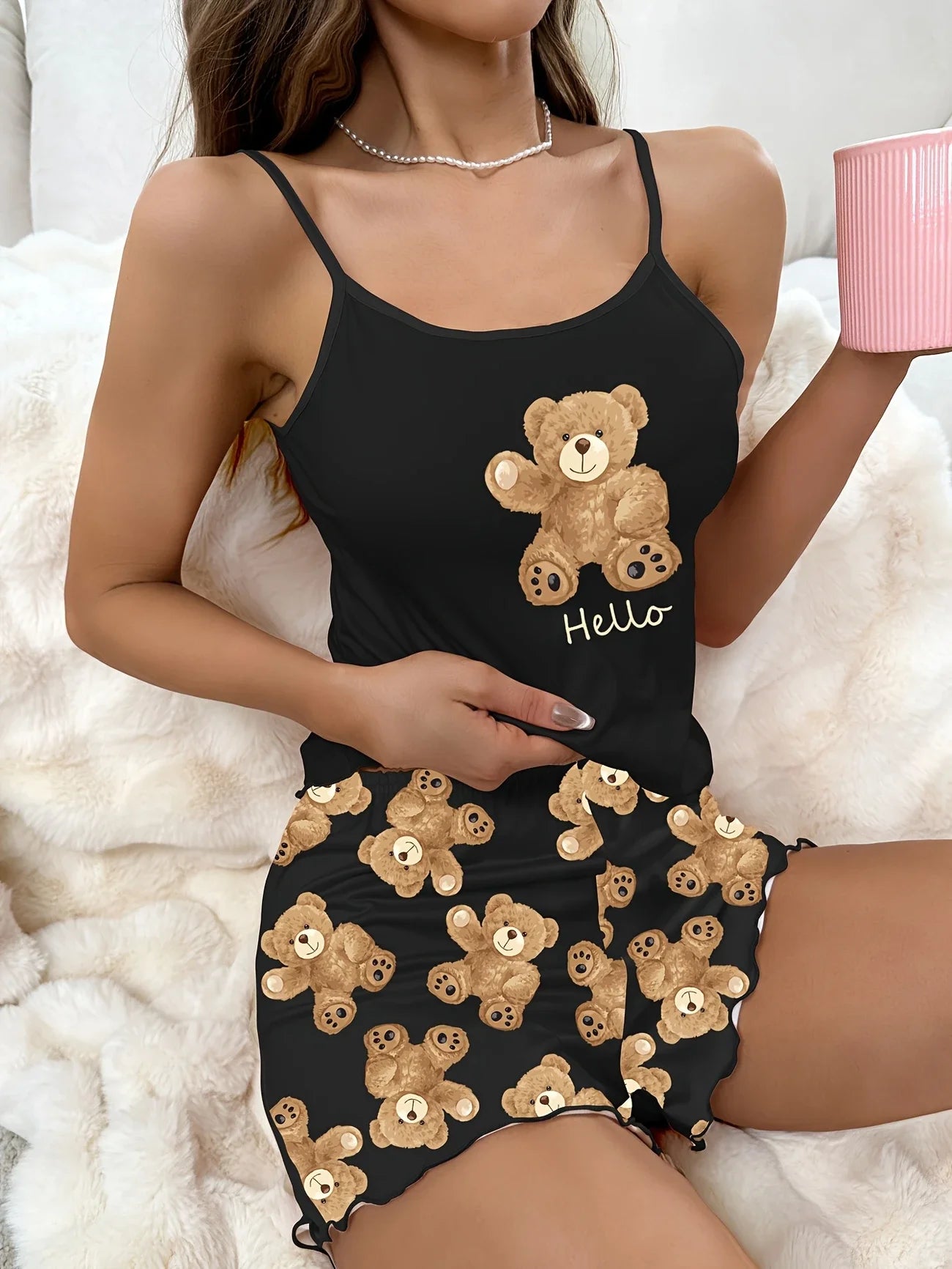 Sommer süße schwarze Bär gedruckt Sling Crop Tops und Shorts Pyjamas Set für Damen Loungewear Nachtwäsche Home Wear Kleidung.