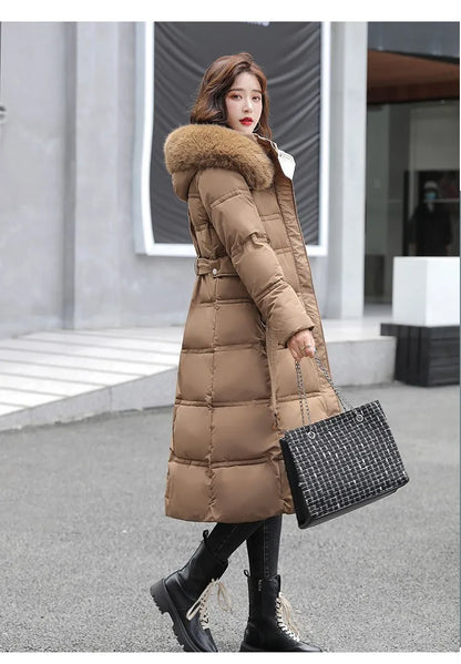 2024 neue Winter frauen Gepolsterte Jacken Mid-länge Modische Mit Kapuze Große Pelz Kragen Lose Dicke Unten Baumwolle Oberbekleidung damen