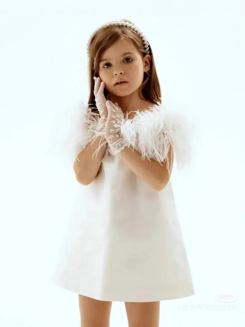 2025 Mädchen Prinzessin Kleid Klavier Leistung Bankett Outfits Geburtstag Party Kleid Weiße Feder Kinder Passende Formale Taufe.