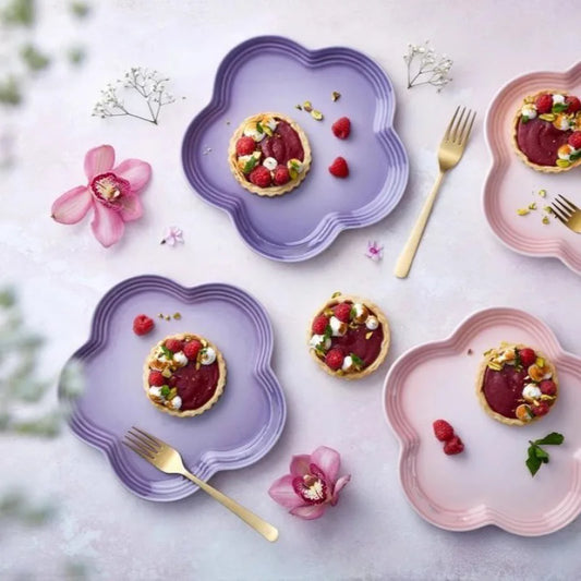 Plum Blossom Plate Flower Shaped Flower Plate Fruit Plate Solid Color Fashion Home Plum Blossom Plate.