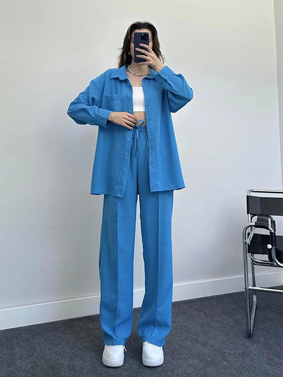 New Autumn Red Women Casual Two-piece Set, Features A Thin Long-sleeved Lapel Shirt Paired with Matching Drawstring Trousers..