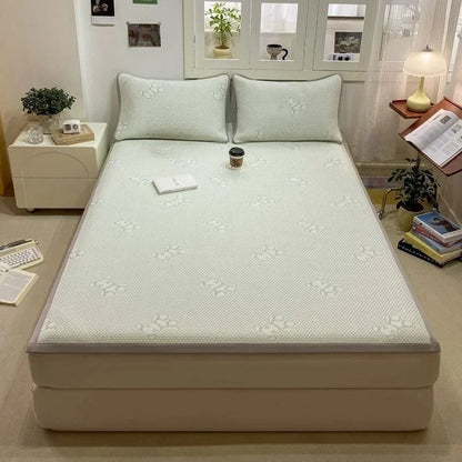 Summer Cooling Quilted Mattress Protector Cover Thickened Breathable Mattress Topper for Single Double Queen King Size Bed.