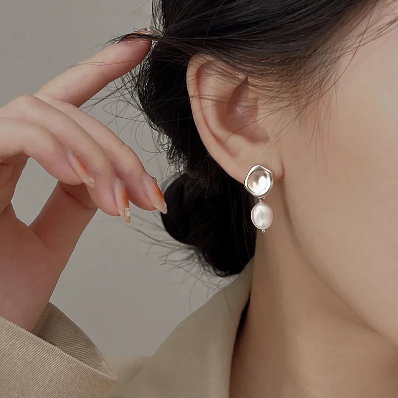 Korean Cute Ear Piercing Water Drop Earrings for Women Crystal Short Tassel Hypoallergenic Female Earrings Party Jewelry Brincos.