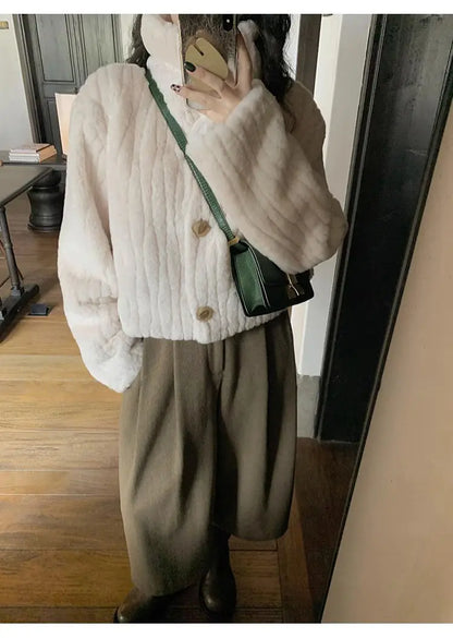 2025 Winter Fashion Stand Collar Warm Plush Short Jacket Women Autumn Retro Street Thickened Loose Harajuku Casual Short Jacket