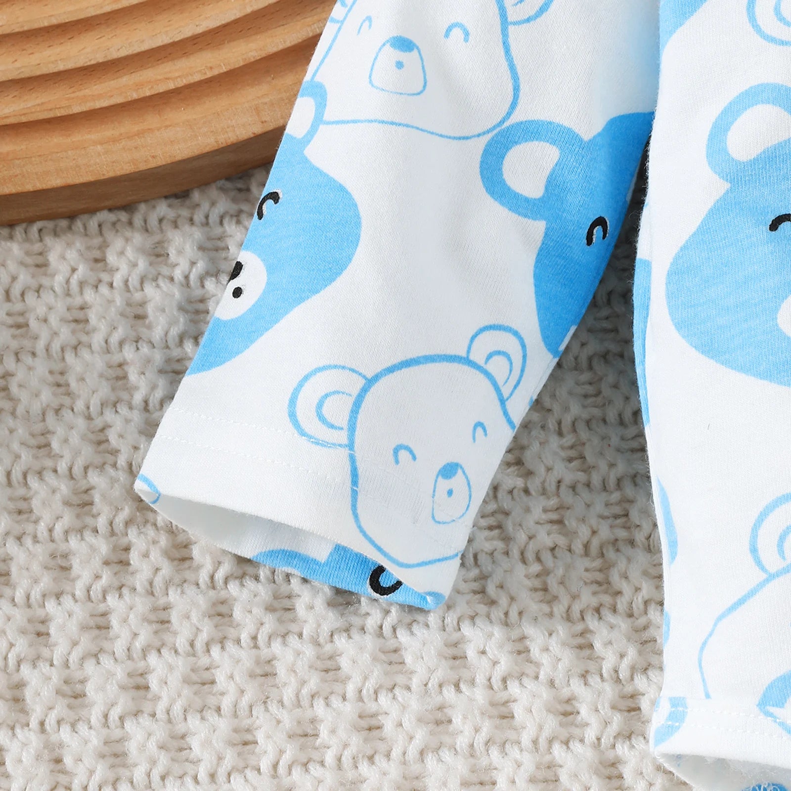 Newborn Baby boy Set Little bear Long sleeved Jumpsuit+Long Pants+Hat+Socks 4Pcs/Set 0-9 Month Baby boy Spring and Autumn Set.