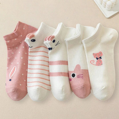 5 Pairs Women Cartoon Patterned Socks Trendy Versatile Breathable Sweat Wicking Deodorizing Antibacterial Comfortable Socks.