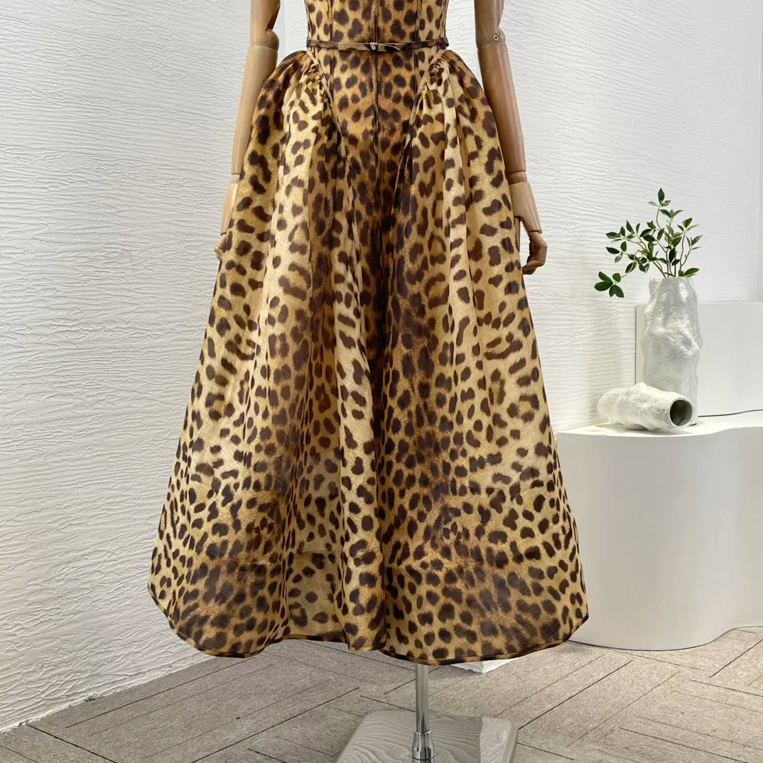 Klassisches Leopardenmuster, neues, hochwertiges 2025, Leinen-Seide, ärmellose Falten, Diamanten, Damen-Vintage-Spaghetti-Midikleid.