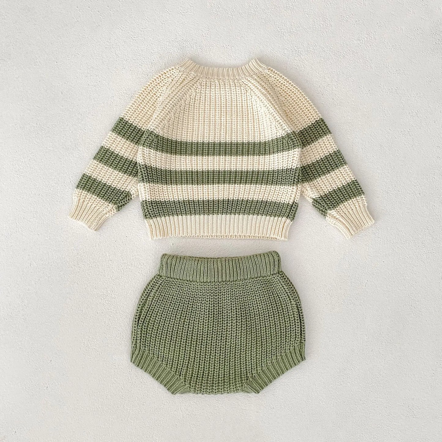 Baby-Pullover für Herren und Damen, neue Herbst-Stile für Säuglinge und Kleinkinder, gestreifte Strickoberteile und Hosen-Sets.