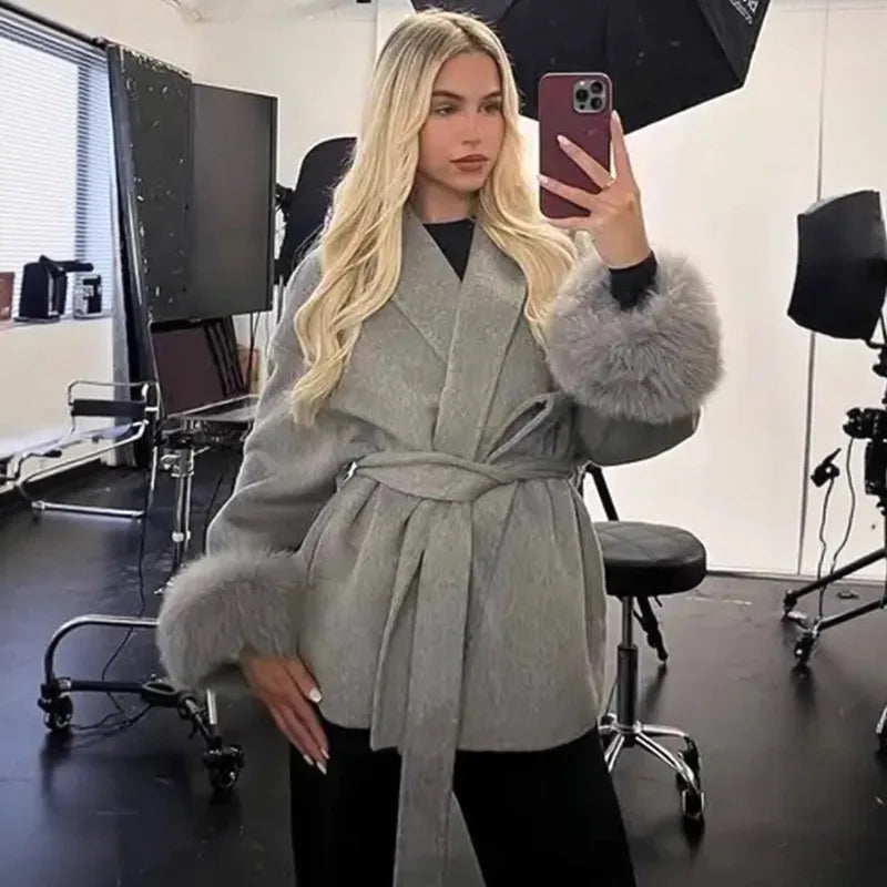 2025 Autumn Winter Chic Lapel Plush Coat With Belt Women Vintage Faux Fur Sleeve Tweed Open Coats Female Casual Street Outwear.