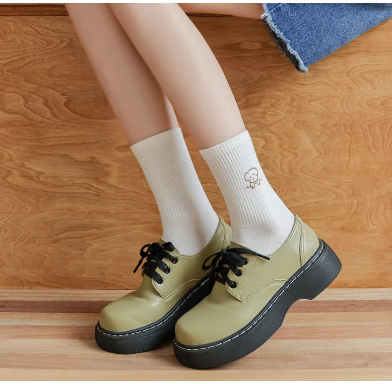 5 Pairs of White Women's Embroidered Socks for All Seasons Cotton Socks Mid-high Tube Student Cartoon Sports Socks.