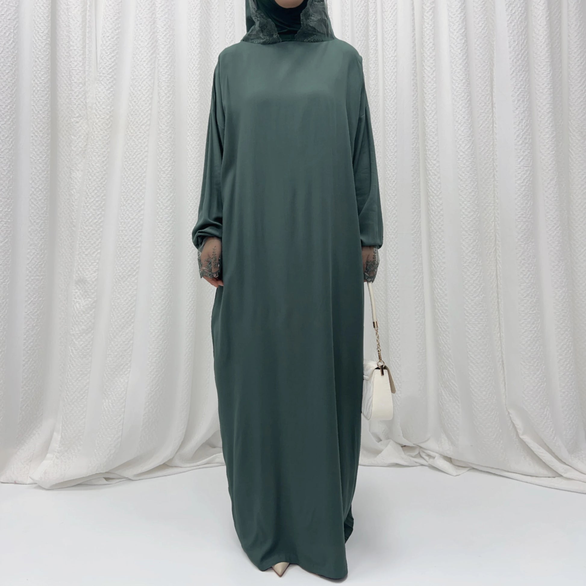 2025 Latest Lace Hoodie Soft And Comfortable jilbab One Piece Long Robe Prayer Abaya Jilbab Nikab Abaya Muslim Dress for Women.