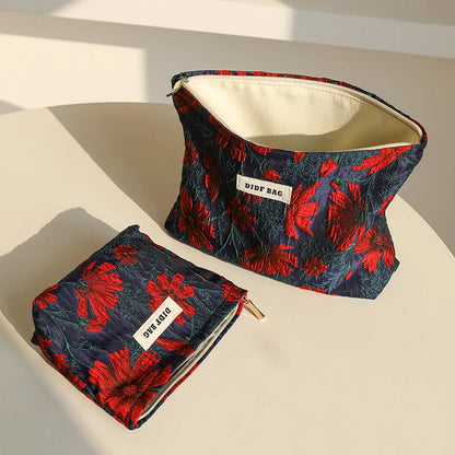 Mini Female Cosmetic Bag Portable Red Soft Small Sanitary Napkin Storage Bag Commuter Coin Key Bag Portable Bank Card Bag.