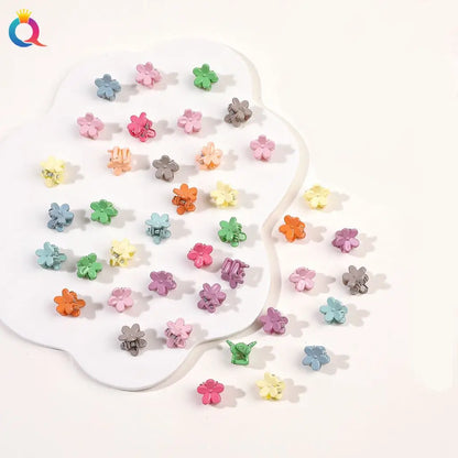 50Pcs Flower Hair Clips Multi color Mini Cute Hair Styling Accessories for Girls and Women Birthday Gifts,10 Colors at Least