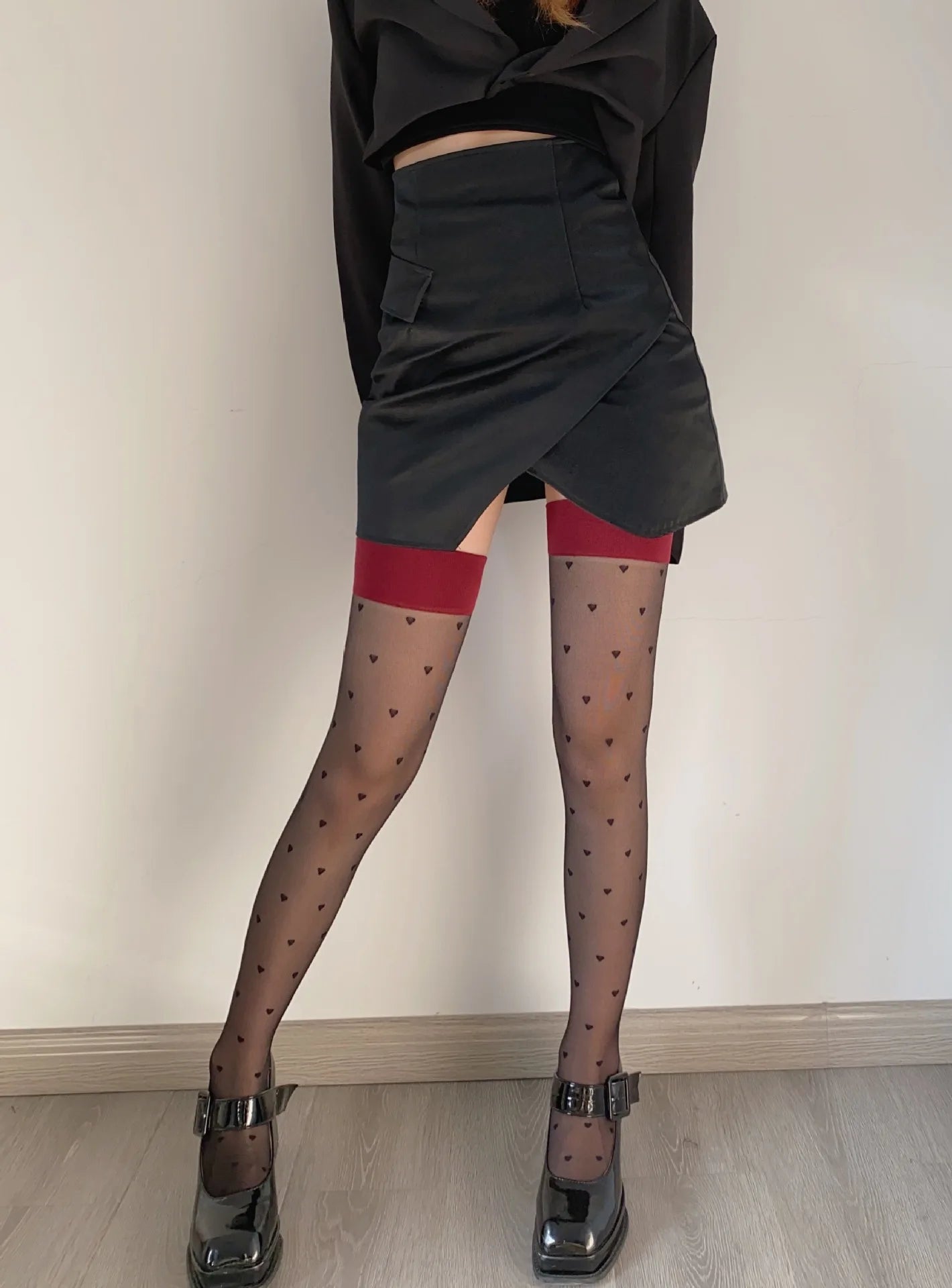 Women's Stockings Dot Printed Transparent Thigh High Stockings Lolita Cute Nylon Stockings for Girls Cosplay Fashion Long Socks.