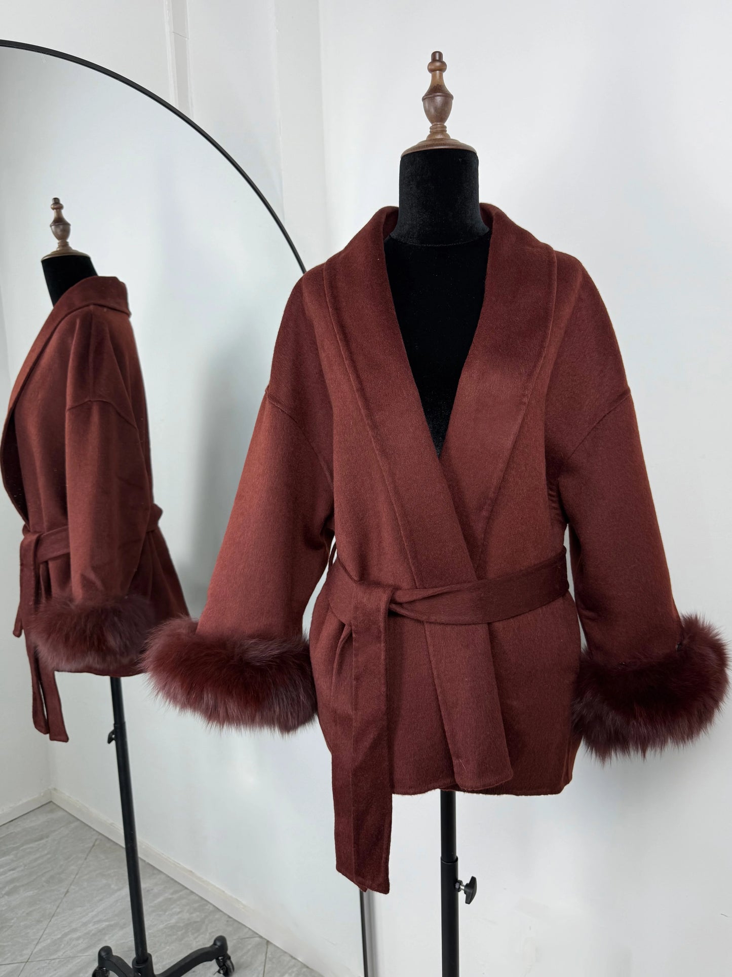 TARUXY Fuchspelz-Wollmäntel für Damen, kurzer Mantel, Bürodame, abnehmbarer, eleganter doppelseitiger Wollmantel, 2025, neue Strickjacke