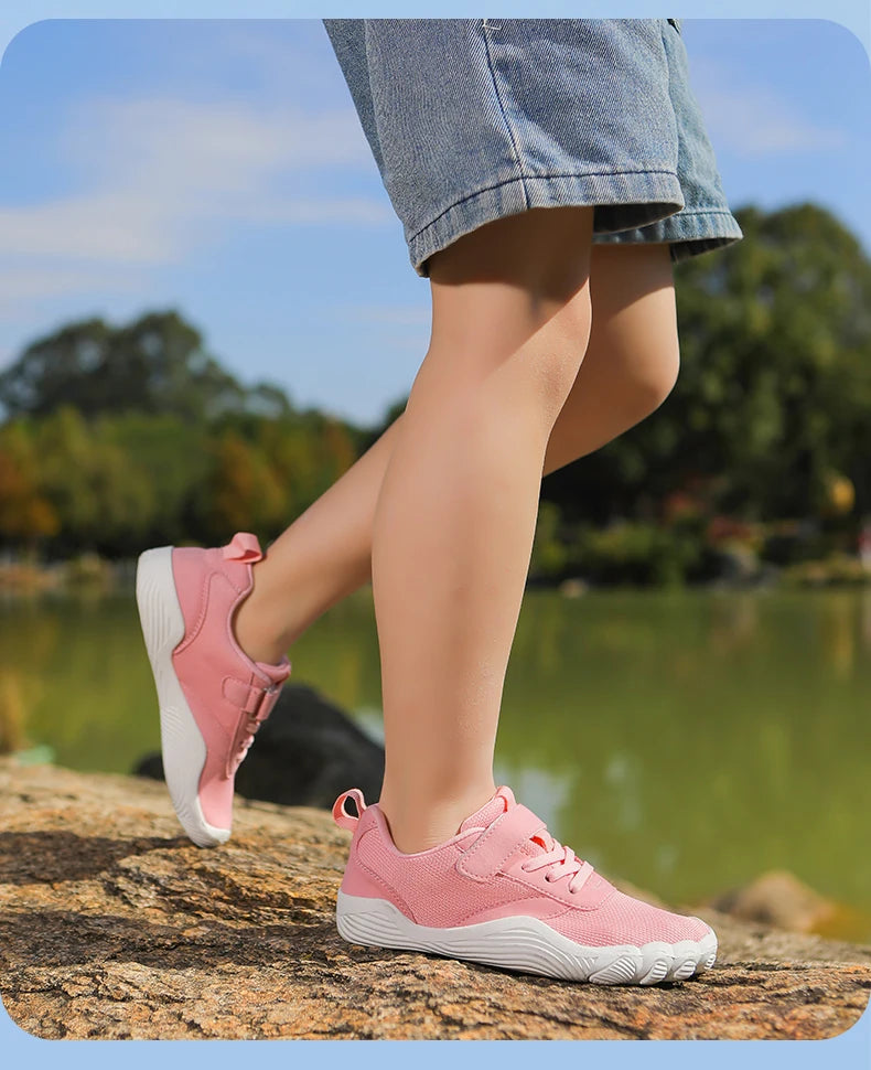 Kids Barefoot Shoes Boys Girls Sneakers Aqua Shoes Naturally Splay Shoes Wide Toe Water Quick Dry Beach Shoes Sports Swimming.