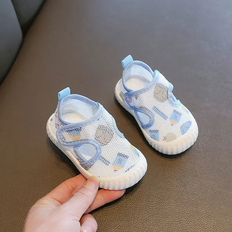 0-3 Y Baby First Walking Shoes Summer Soft Sole Breathable Unisex Infant Sandals with Non-Slip Cute Cartoon Toddler Mesh Sneaker.