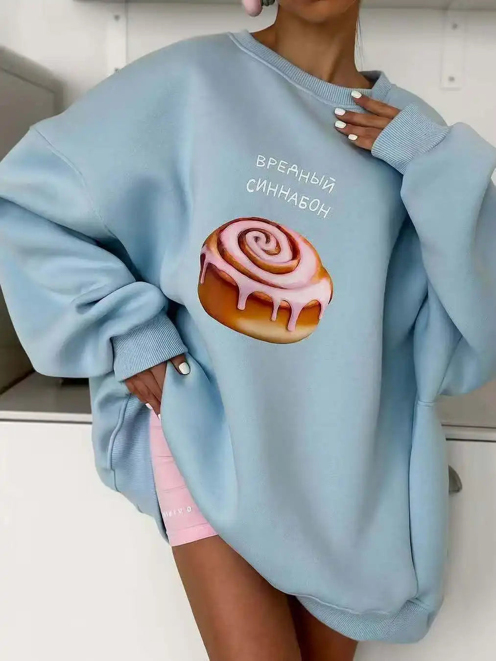 blue Cartoon pastries Russian letter print hip hop O Neck Oversize Sweatshirt Women Thin Spring 2025 Hoodies American Casual Top.