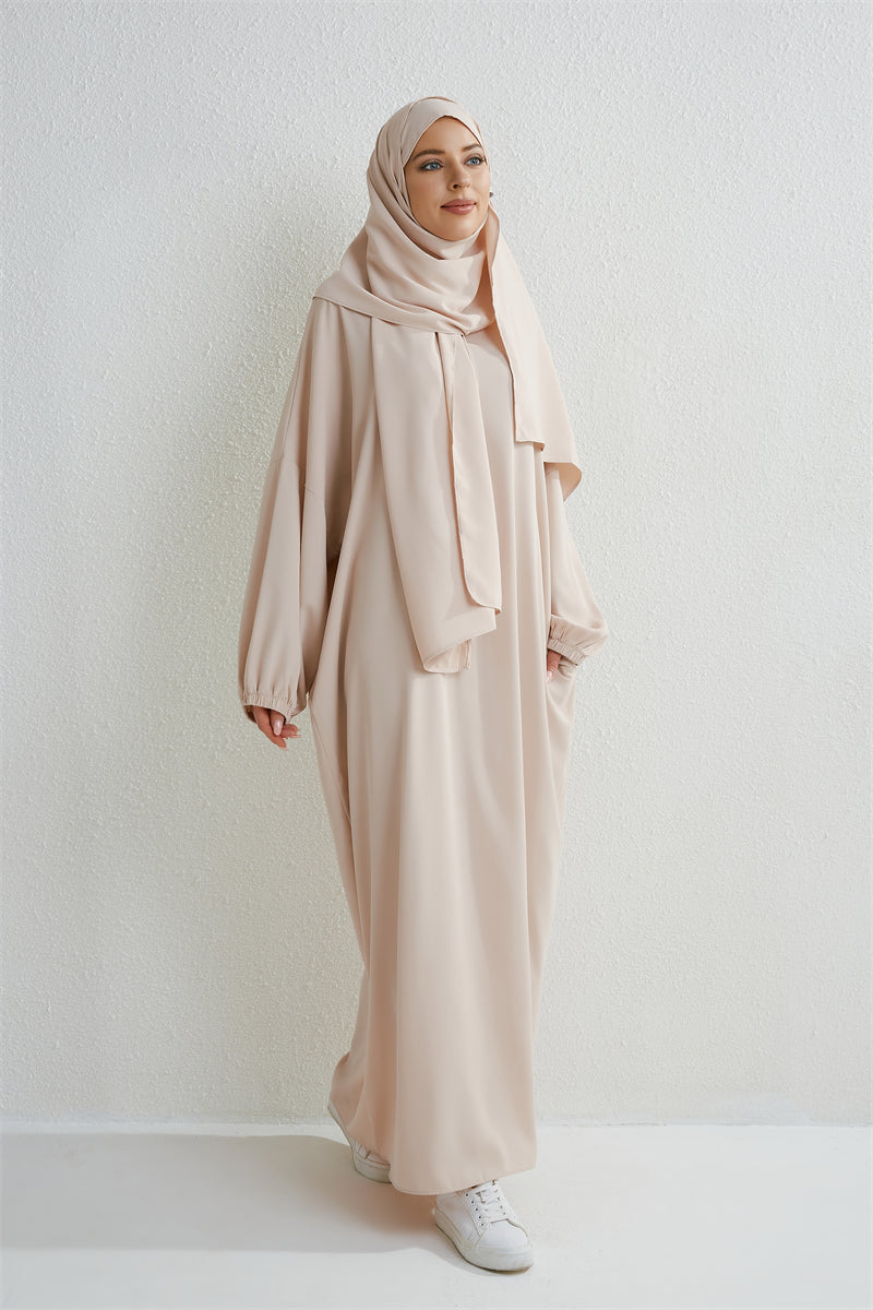 Muslim abaya