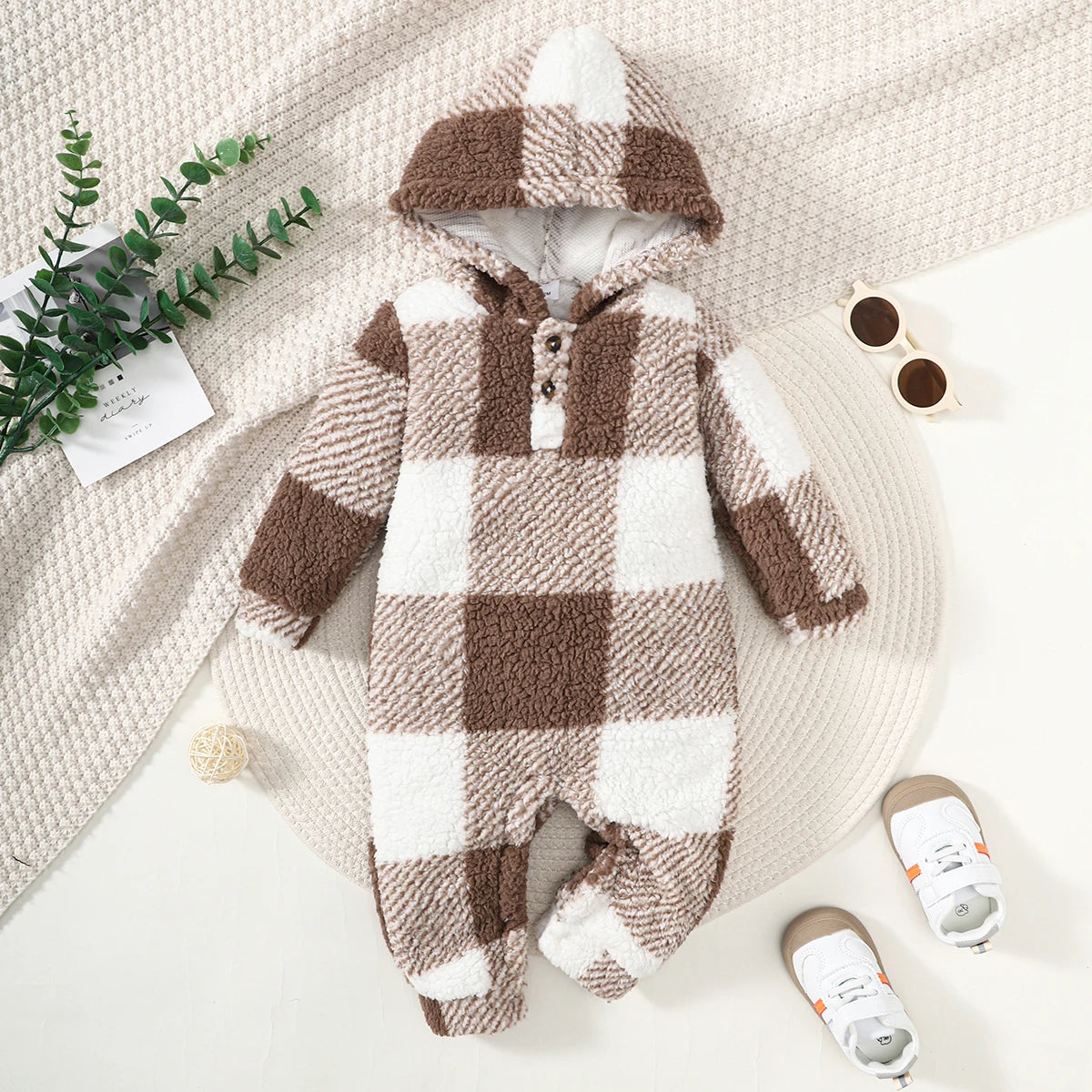 Baby-Strampler für Jungen und Mädchen, kariert, mit Kapuze, langärmelig, Plüsch-Overall, Winter, warmer Body, Kleidung für Kleinkinder im Alter von 3–24 Monaten