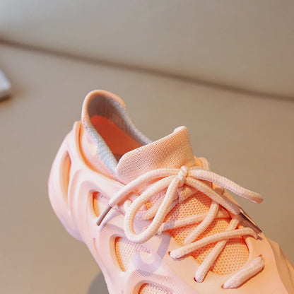 New Comfortable Lightweight Non-slip Running Shoes Kids Teenagers Boys Girls Sneakers.