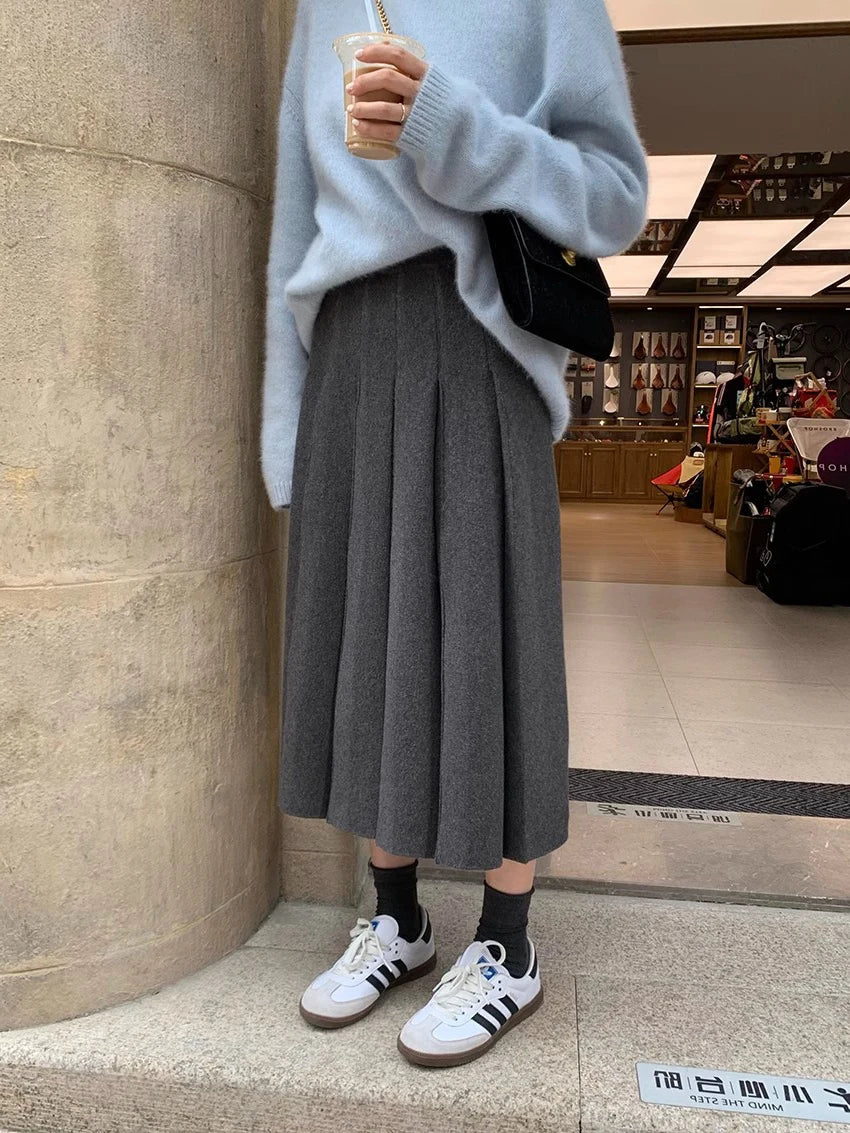 Thick Hepburn Style Woolen Pleated Skirt High Waist Slimming Casual Half Skirt Women Autumn Winter Unique Long Skirt.
