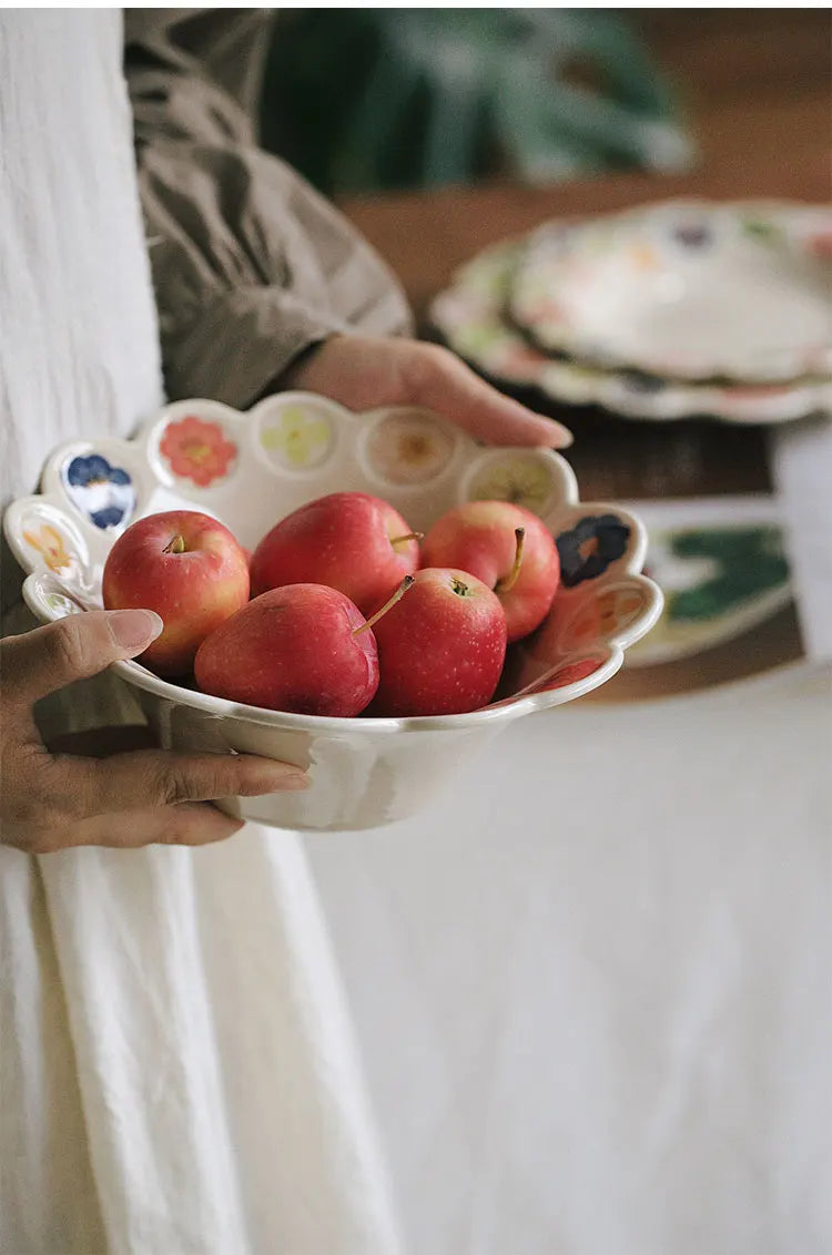Floral Embossed Rim Soup Dessert Plate - Elegant Ceramic Appetizer Dish for Breakfast, Cafe Dining, Home Kitchen Tableware Set.